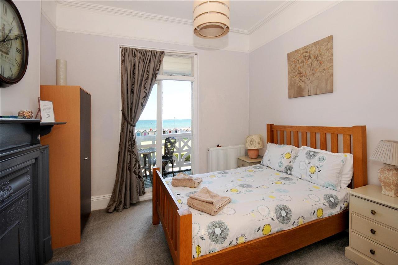 Loveliest Homes Paignton - Wavecrest Apartments - Mixed Sizes - Parking Esterno foto