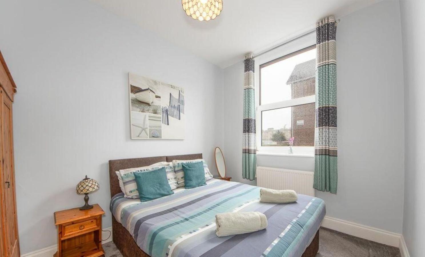 Loveliest Homes Paignton - Wavecrest Apartments - Mixed Sizes - Parking Esterno foto